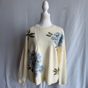 Ted Baker London Floral Print Crewneck Sweater in Soft Marshmallow Color Size L